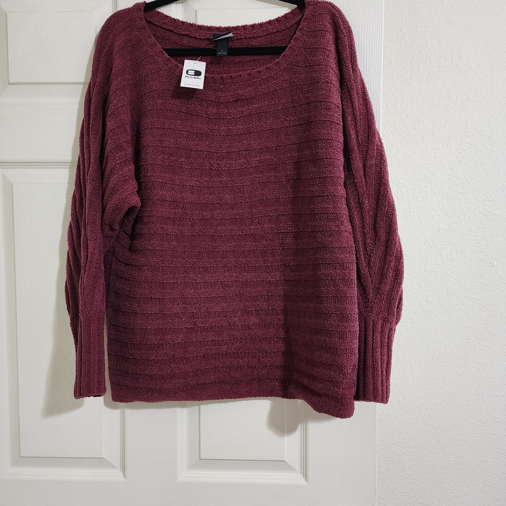 Daytrip Burgundy Sweater Size L NWT